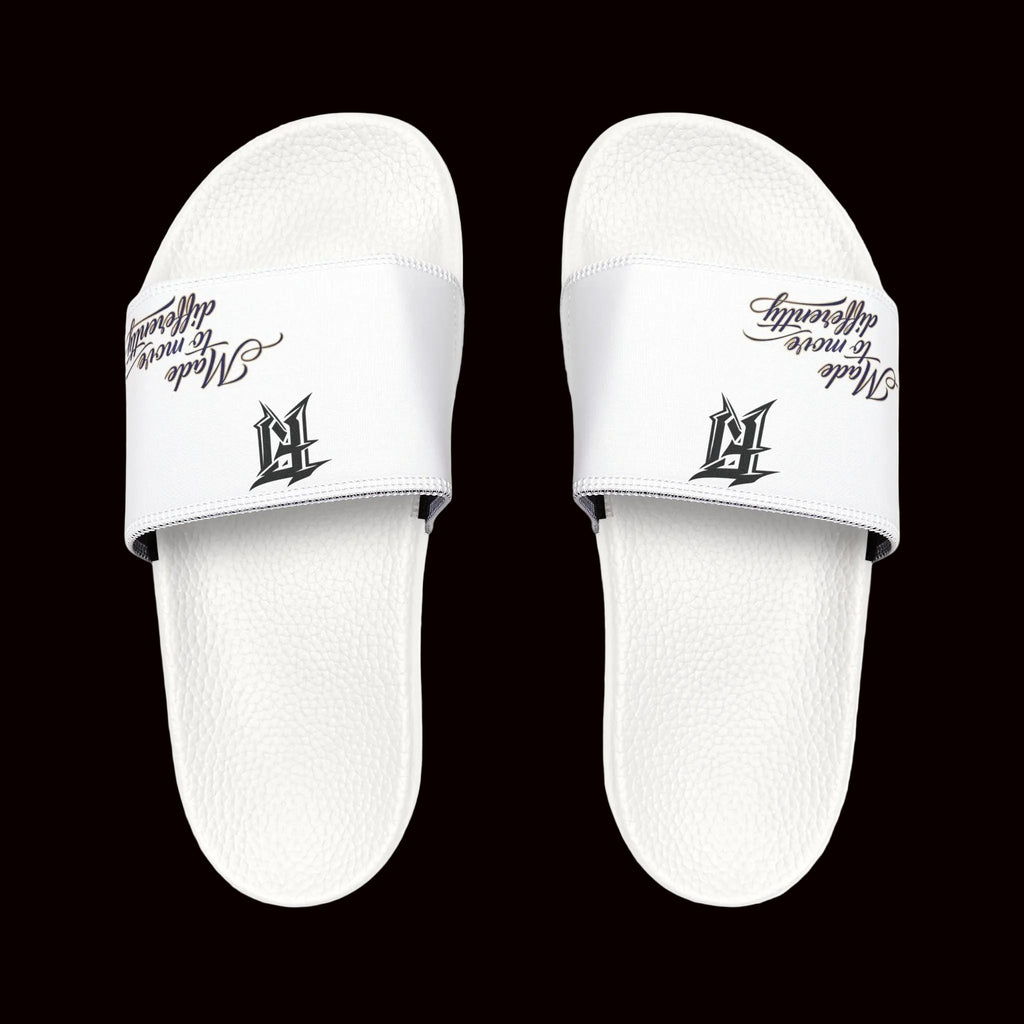 Women’s White Slide Sandals with Script Logo — Minimal Casual Pool & Beach Slides
